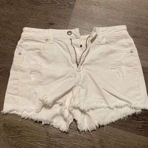 White American Eagle Mom Shorts